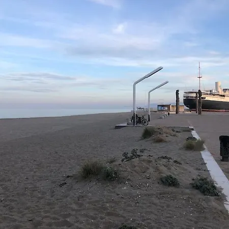 T2 Terrasse, Calme, Proche Mer Et Commodites Le Barcarès Exterior foto