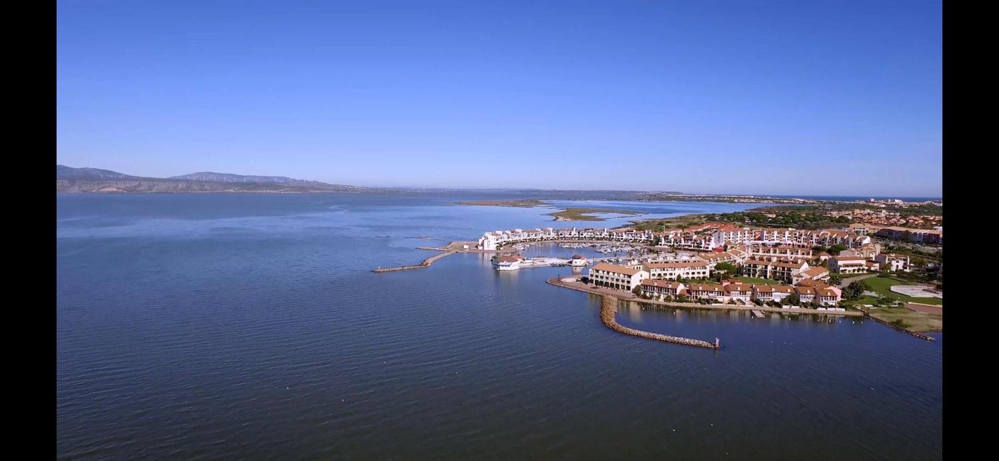 T2 Terrasse, Calme, Proche Et Commodites Holiday home